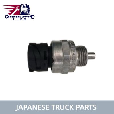 Parti di camion giapponesi Lampada posteriore interruttore inverso 84210-EV020 84210EV020 85210-EV020 S8421-01460 per camion Hino 500/700 FM260 E13C Parti di motore