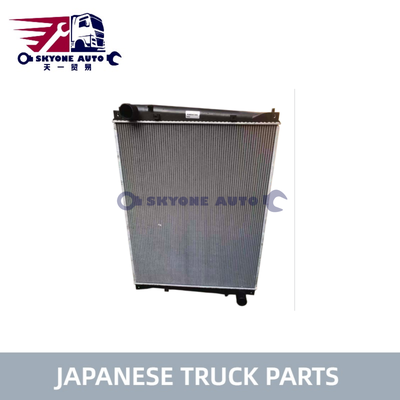 Il camion giapponese parte il radiatore 8982168250 8-98216825-0 per il camion ISUZU CYZ52 6WG1 PARTI DEL CAMION ISUZU