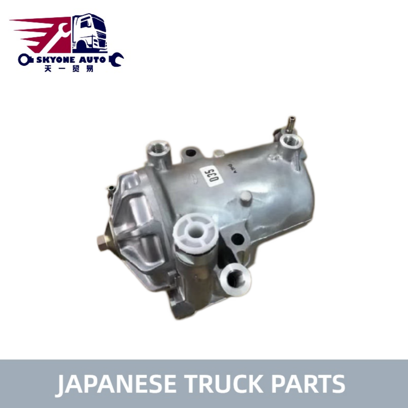 Parti di autoveicoli giapponesi Filtro del carburante Assy 23300-E0353 Per HINO 500 J08E Autoveicoli Hino Parti del motore
