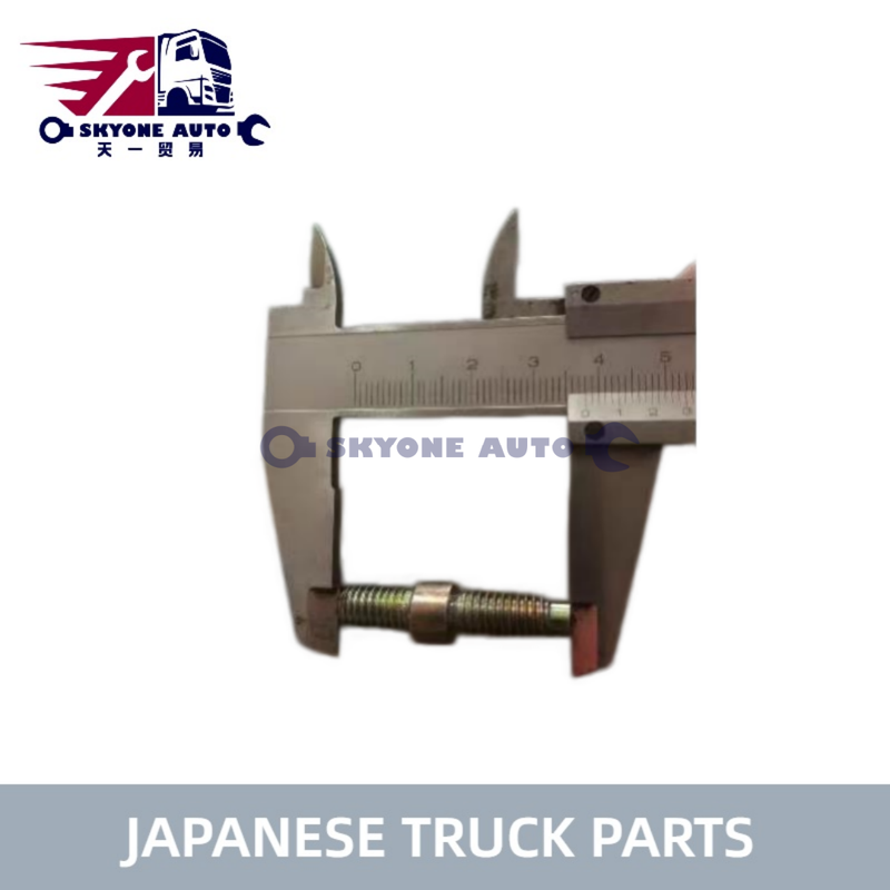 Parti del camion giapponese Perno della coppa dell'olio 8-97190392-0 8971903920 per il camion ISUZU NPR75 4HK1-T PARTI DEL CAMION ISUZU